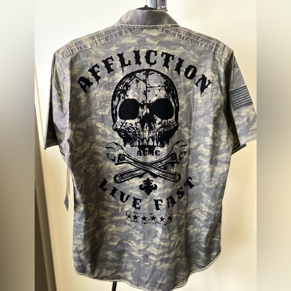 Affliction Other - Affliction Men’s Short Sleeve Button Down